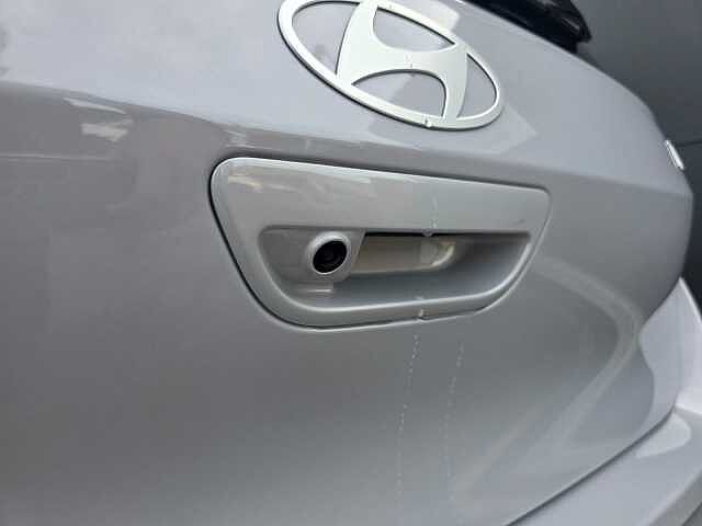 Hyundai i10 1.0 [63] Premium 5dr [Nav]