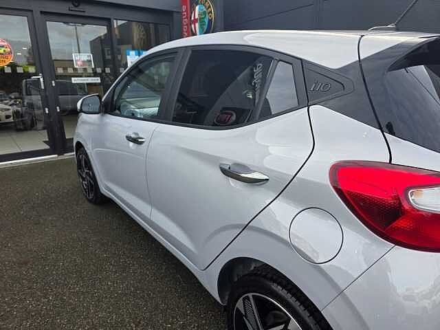 Hyundai i10 1.0 [63] Premium 5dr [Nav]