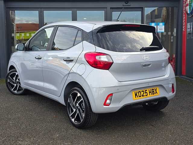 Hyundai i10 1.0 [63] Premium 5dr [Nav]