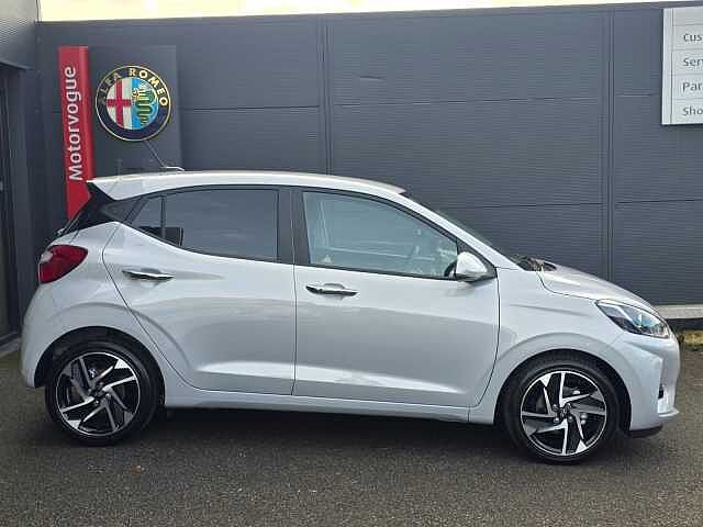 Hyundai i10 1.0 [63] Premium 5dr [Nav]