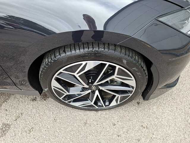 Hyundai Ioniq 6 168kW Premium 77kWh 4dr Auto