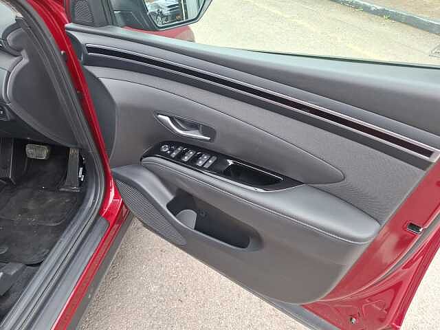 Hyundai Tucson 1.6 TGDi Hybrid 230 Premium 5dr 2WD Auto