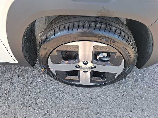 Hyundai INSTER 85kW 02 49kWh 5dr Auto Natural Ivory