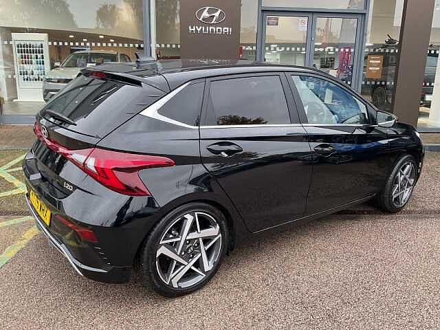 Hyundai i20 1.0T GDi 90 Tech Line 5dr DCT