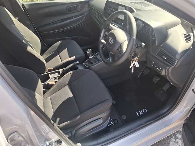 Hyundai i20 1.0T GDi 90 Black Line 5dr