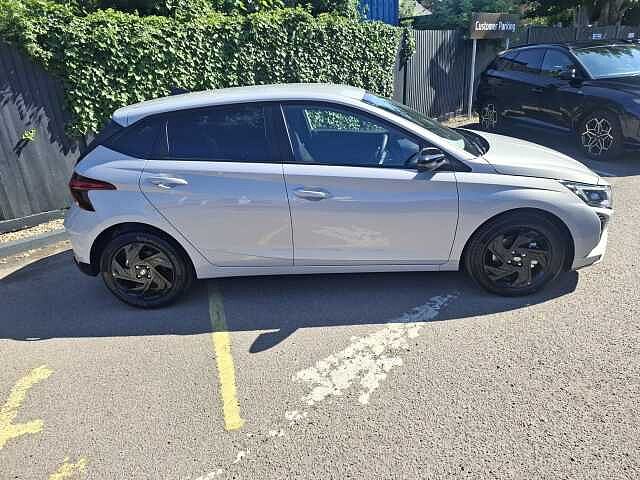 Hyundai i20 1.0T GDi 90 Black Line 5dr