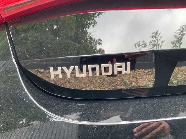 Hyundai BAYON 1.0 TGDi [90] Tech Line 5dr DCT Phantom Black
