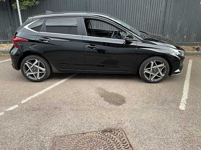 Hyundai BAYON 1.0 TGDi [90] Tech Line 5dr DCT Phantom Black