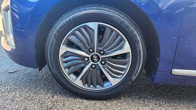 Hyundai Ioniq 1.6 GDi Plug-in Hybrid Premium 5dr DCT