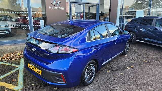 Hyundai Ioniq 1.6 GDi Plug-in Hybrid Premium 5dr DCT