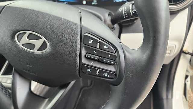 Hyundai i10 1.2 [79] Premium 5dr [Nav]