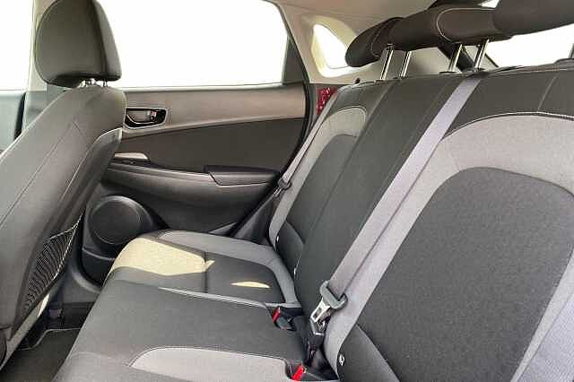 Hyundai KONA 1.6 GDi Hybrid Premium 5dr DCT