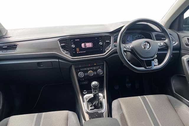 Volkswagen T-roc 1.5 TSI EVO Design 5dr