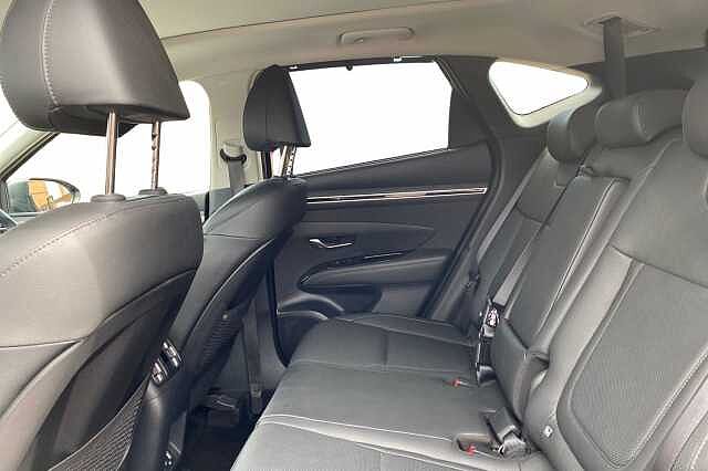 Hyundai TUCSON 1.6 TGDi Hybrid 230 Ultimate 5dr 2WD Auto Phantom Black