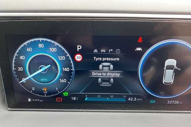 Hyundai TUCSON 1.6 TGDi Hybrid 230 Ultimate 5dr 2WD Auto Phantom Black