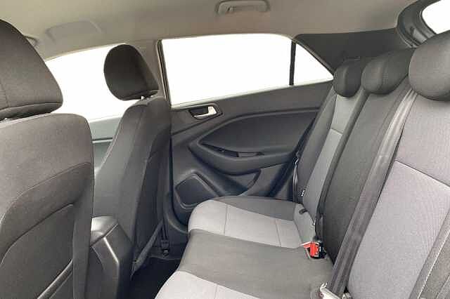 Hyundai i20 1.2 MPi Premium Nav 5dr