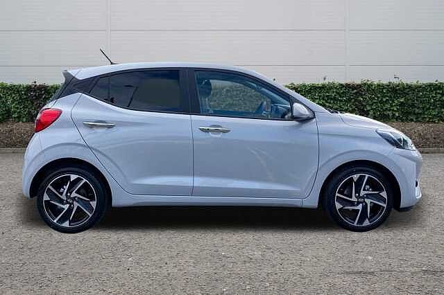 Hyundai i10 1.0 [63] Premium 5dr [Nav]