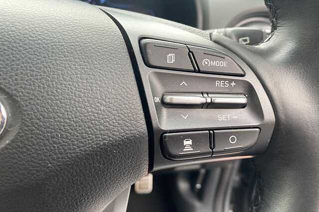 Hyundai KONA 150kW Premium SE 64kWh 5dr Auto