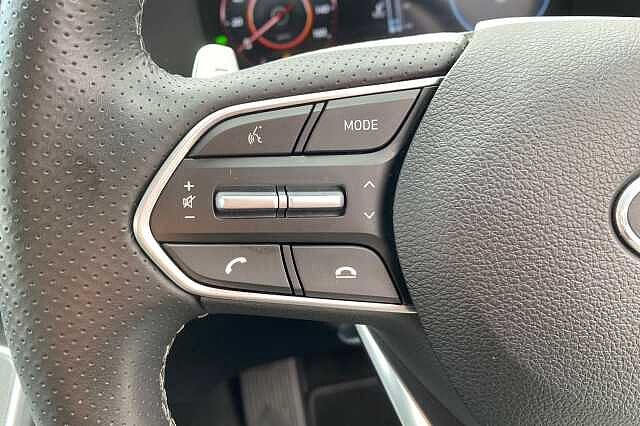 Hyundai SANTA FE 1.6 TGDi Hybrid Ultimate 5dr 4WD Auto