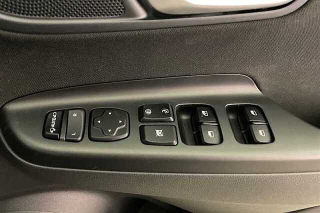 Hyundai KONA 1.0 T-GDi MHEV Premium SUV 5dr Petrol Hybrid Manual Euro 6 (s/s) (120 ps)