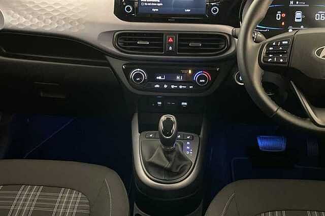 Hyundai I10 1.2 Premium Hatchback 5dr Petrol Auto Euro 6 (s/s) (79 ps) Grey