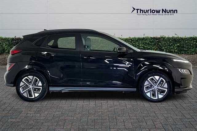 Hyundai KONA 64kWh Ultimate SUV 5dr Electric Auto (10.5kW Charger) (204 ps)