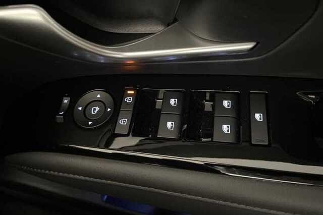 Hyundai TUCSON 1.6 T-GDi Ultimate SUV 5dr Petrol Hybrid Auto Euro 6 (s/s) (215 ps)