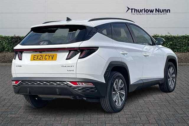 Hyundai TUCSON 1.6 h T-GDi SE Connect SUV 5dr Petrol Hybrid Auto Euro 6 (s/s) (230 ps) White