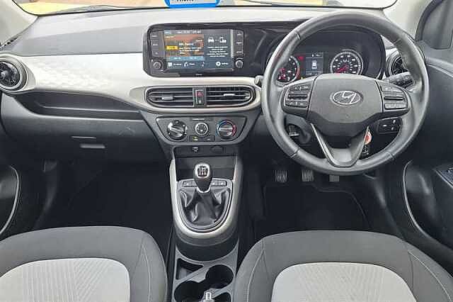 Hyundai i10 1.0 Premium Hatchback 5dr Petrol Manual Euro 6 (s/s) (67 ps)