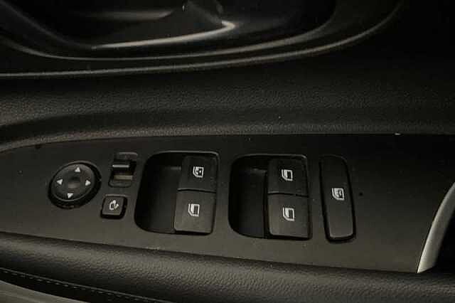Hyundai i20 1.0 T-GDi MHEV Ultimate Hatchback 5dr Petrol Hybrid Manual Euro 6 (s/s) (100 ps)