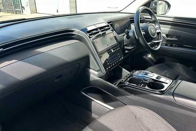 Hyundai TUCSON 1.6 h T-GDi Premium SUV 5dr Petrol Hybrid Auto Euro 6 (s/s) (230 ps)