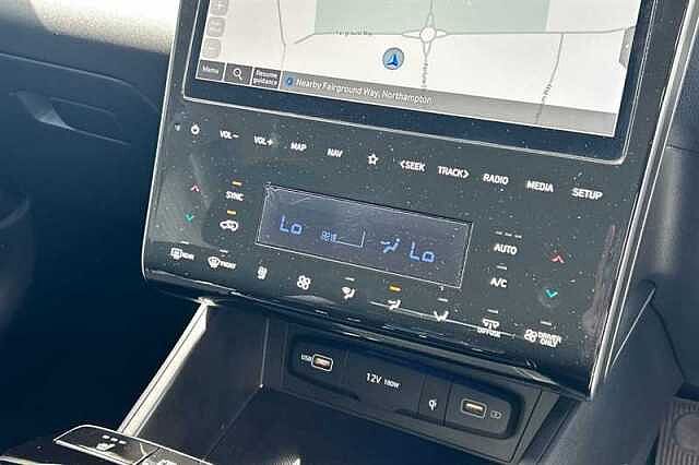 Hyundai TUCSON 1.6 h T-GDi Premium SUV 5dr Petrol Hybrid Auto Euro 6 (s/s) (230 ps)