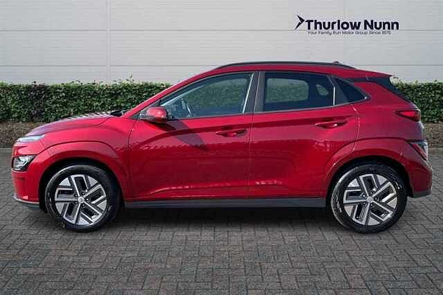 Hyundai KONA 64kWh Premium SUV 5dr Electric Auto (10.5kW Charger) (204 ps)