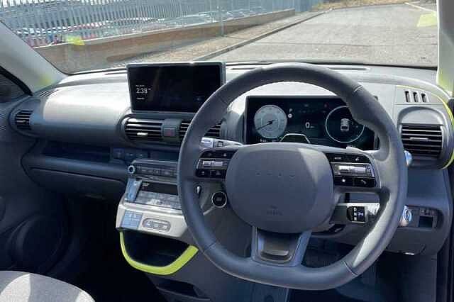 Hyundai INSTER Long Range 49kWh Cross SUV 5dr Electric Auto (115 ps)