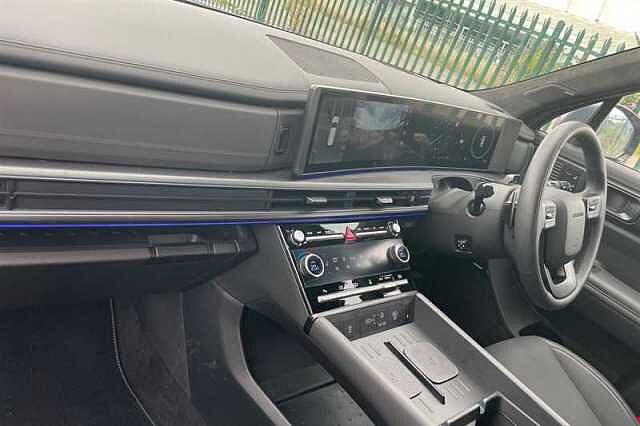 Hyundai SANTA FE 1.6 T-GDi 13.8kWh Calligraphy SUV 5dr Petrol Plug-in Hybrid Auto 4WD Euro 6 (s/s