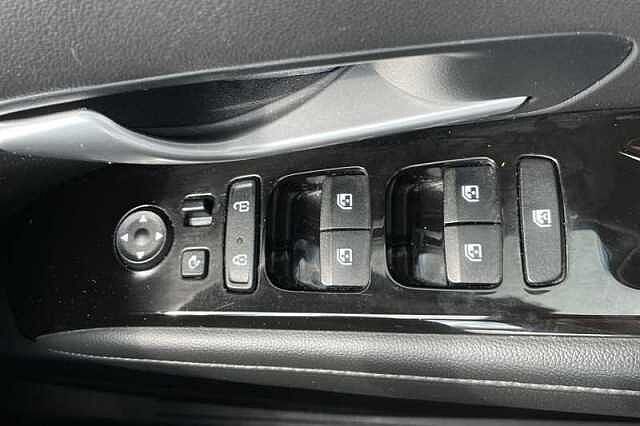 Hyundai TUCSON 1.6 T-GDi 13.8kWh Ultimate SUV 5dr Petrol Plug-in Hybrid Auto 4WD Euro 6 (s/s) (