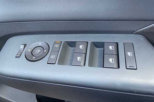 Hyundai KONA 65.4kWh Ultimate SUV 5dr Electric Auto (218 ps)