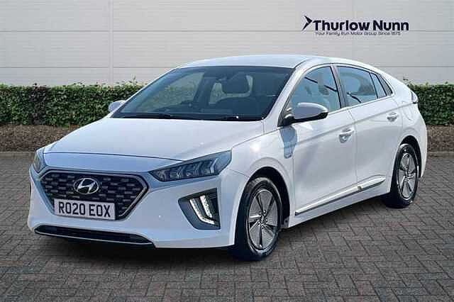 Hyundai IONIQ 1.6 h-GDi Premium Hatchback 5dr Petrol Hybrid DCT Euro 6 (s/s) (141 ps) White