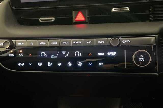 Hyundai IONIQ 5 84kWh Ultimate Hatchback 5dr Electric Auto (228 ps)