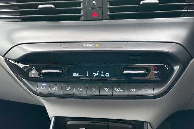 Hyundai BAYON 1.0 T-GDi Tech Line SUV 5dr Petrol DCT Euro 6 (s/s) (90 ps)