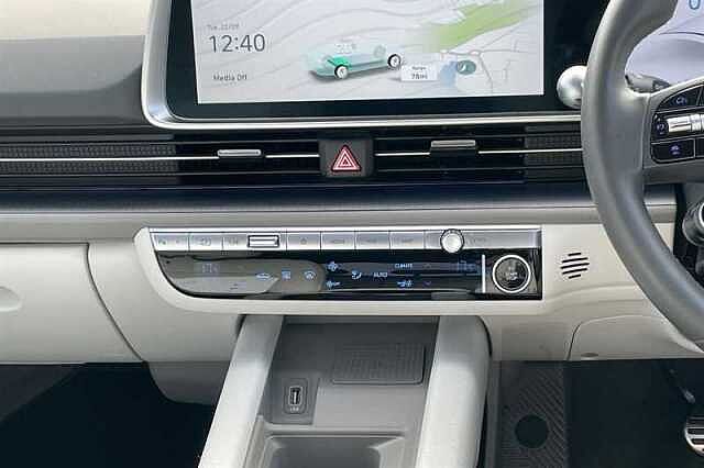 Hyundai IONIQ 6 77.4kWh Ultimate Saloon 4dr Electric Auto (228 ps)