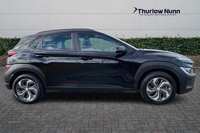 Hyundai KONA 1.6 h-GDi SE Connect SUV 5dr Petrol Hybrid DCT Euro 6 (s/s) (141 ps) ABYSS BLACK