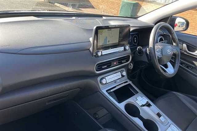 Hyundai KONA 64kWh Ultimate SUV 5dr Electric Auto (10.5kW Charger) (204 ps) Black
