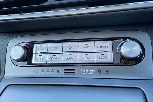 Hyundai KONA 64kWh Ultimate SUV 5dr Electric Auto (10.5kW Charger) (204 ps) Black