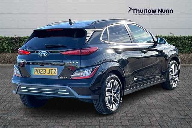 Hyundai KONA 64kWh Ultimate SUV 5dr Electric Auto (10.5kW Charger) (204 ps) Black