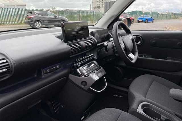 Hyundai INSTER Long Range 49kWh 02 SUV 5dr Electric Auto (115 ps) Abyss Black