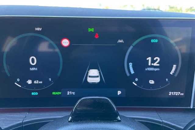 Hyundai SANTA FE 1.6 T-GDi 13.8kWh Premium SUV 5dr Petrol Plug-in Hybrid Auto 4WD Euro 6 (s/s) (7 Black