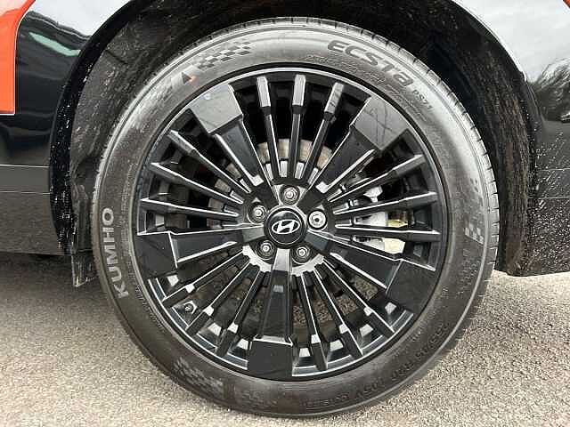 Hyundai SANTA FE 1.6 T-GDi 13.8kWh Calligraphy SUV 5dr Petrol Plug-in Hybrid Auto 4WD Euro 6 (s/s