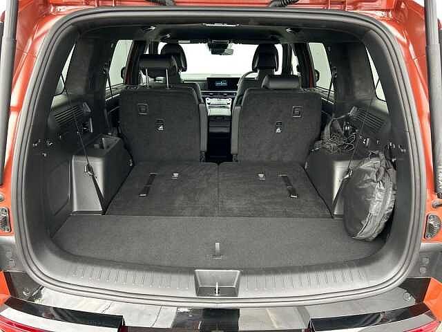 Hyundai SANTA FE 1.6 T-GDi 13.8kWh Calligraphy SUV 5dr Petrol Plug-in Hybrid Auto 4WD Euro 6 (s/s