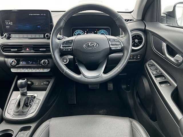 Hyundai KONA 1.6 h-GDi Ultimate SUV 5dr Petrol Hybrid DCT Euro 6 (s/s) (141 ps)
